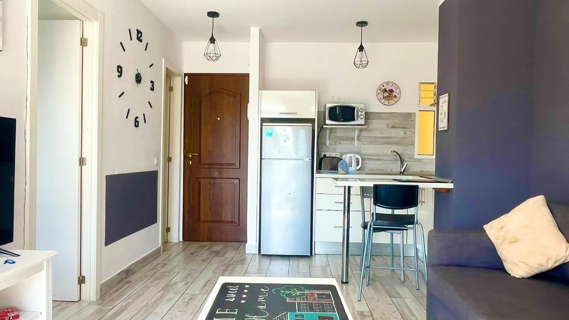 Torry De Yomely Sea View Apartment Playa de las Americas  Spain
