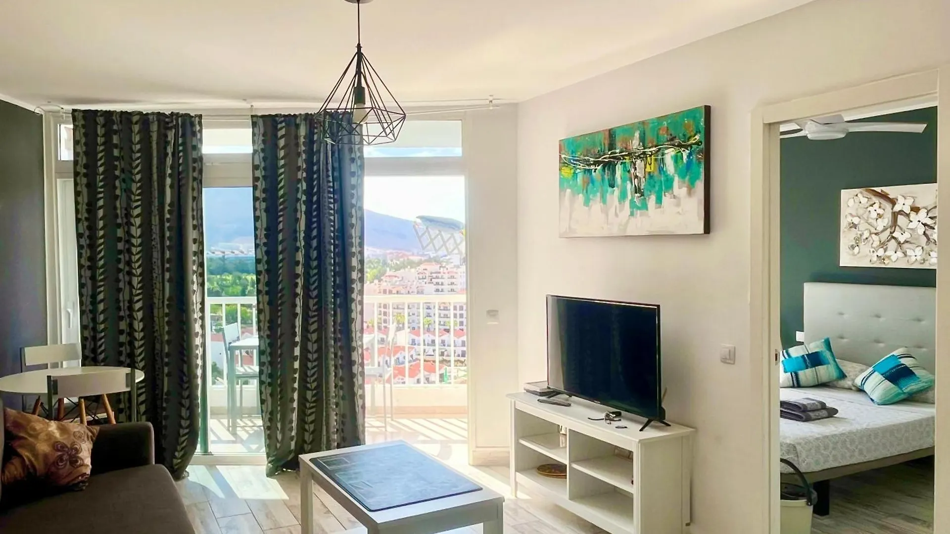 Torry De Yomely Sea View Apartment Playa de las Americas  Playa de las Americas (Tenerife)